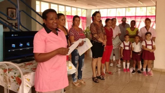 Padres destacan importancia de encuentros familia - escuela. Foto: De la Autora Padres destacan importancia de encuentros familia - escuela. Foto: De la Autora