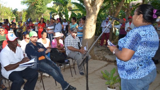 Pobladores de La Matilde disfrutan de la obra social de la Revolución Cubana. Foto: Del Autor Pobladores de La Matilde disfrutan de la obra social de la Revolución Cubana. Foto: Del Autor