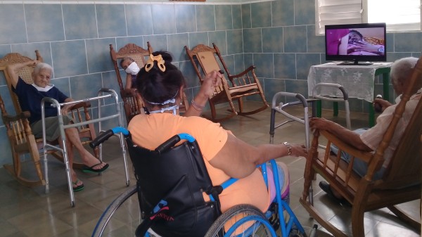 A buen recaudo nuestros ancianos. Foto: Niria Isabel Cardoso Estrada