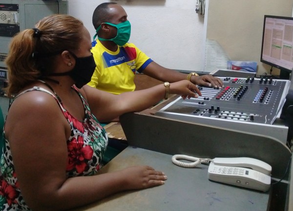 Programación de verano en Radio Maboas. Foto: Niria Isabel Cardoso Estrada