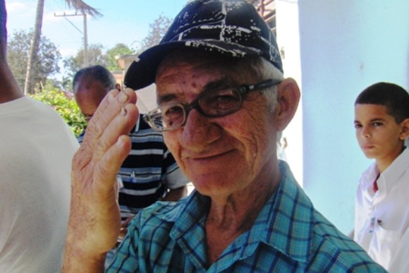 Ángel Omelio Rodríguez, fundador de Radio Maboas. Foto: Archivo