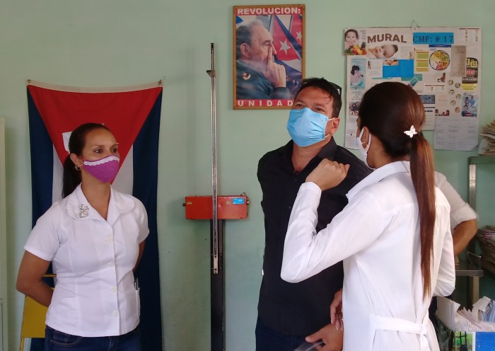 Crea condiciones Amancio para recibir en sus comunidades al candidato vacunal Abdala. Foto: Niria Isabel Cardoso Estrada