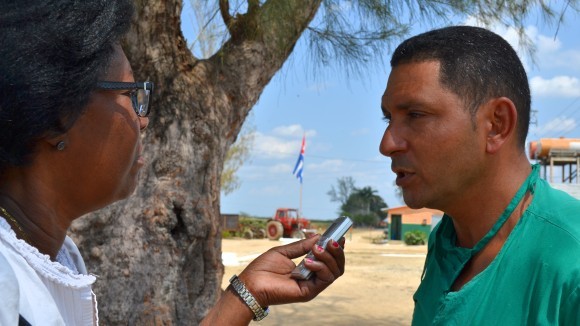 José Ricardo Montes de Oca Hernández,  médico veterinario del Centro Integral  Porcino Venezuela Libre